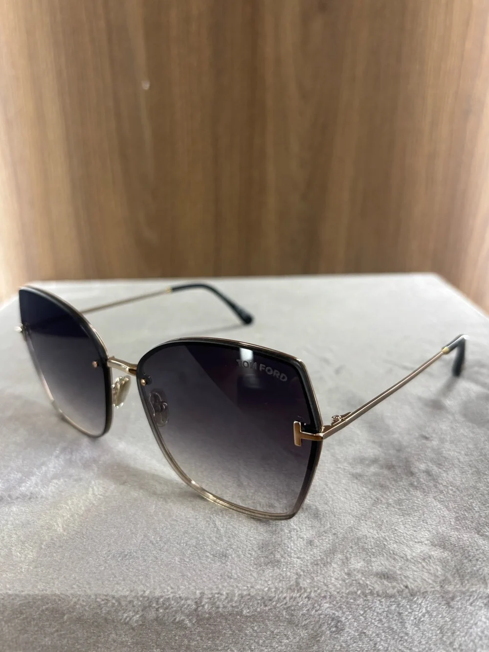 Tom Ford Nickie-02 TF1107 28B Sunglasses 62-16-140 Gold Gradient New